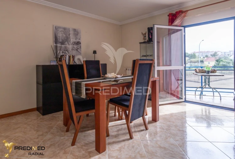 Apartamento T2 para Venda em Algueirão-Mem Martins Foto 6