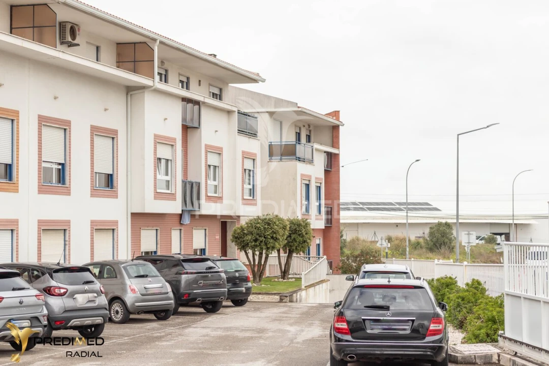 Apartamento T2 para Venda em Algueirão-Mem Martins Foto 20