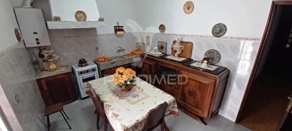 Moradia T9 para Venda em Sé e São Lourenço