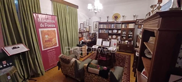 Moradia T9 para Venda em Sé e São Lourenço