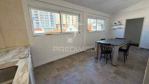 Moradia T2 para Venda em União das Freguesias de Setúbal