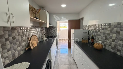Moradia T2 para Venda em União das Freguesias de Setúbal