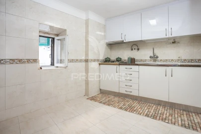 Apartamento T2 para Venda em Seixal, Arrentela e Aldeia de Paio Pires