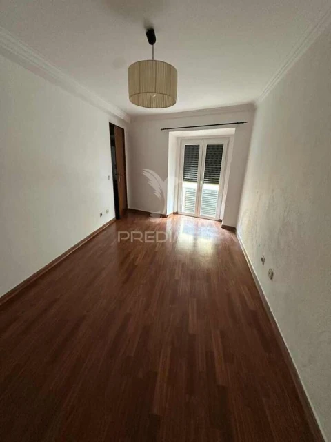 Apartamento T2 para Venda em Seixal, Arrentela e Aldeia de Paio Pires