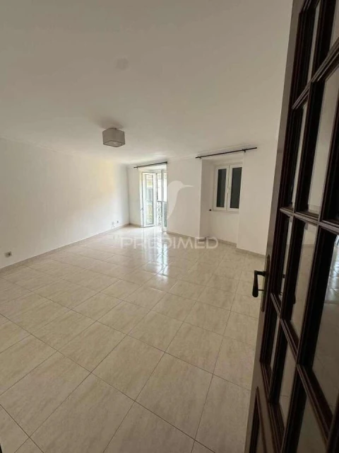 Apartamento T2 para Venda em Seixal, Arrentela e Aldeia de Paio Pires