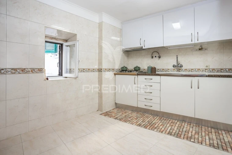 Apartamento T2 para Venda em Seixal, Arrentela e Aldeia de Paio Pires Foto 9