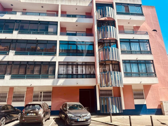 Apartamento T2 para Venda em Barcarena Foto 37