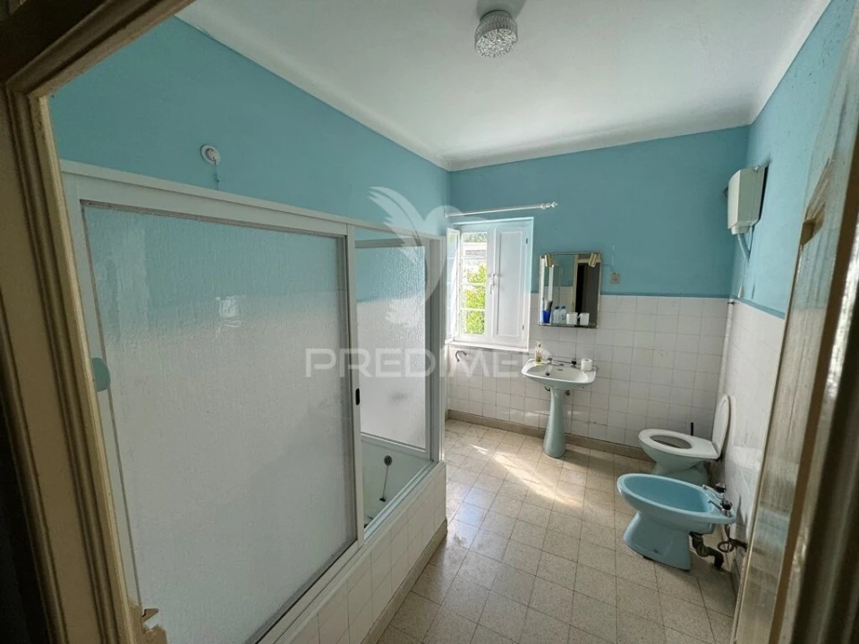 Moradia T8 para Venda em Sé e São Lourenço Foto 24