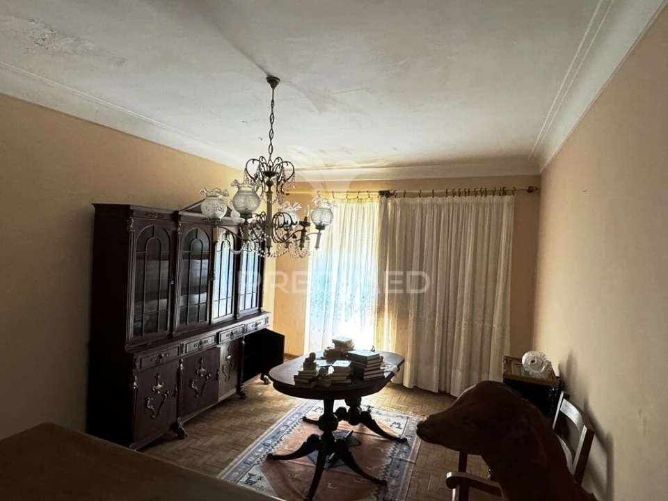 Moradia T8 para Venda em Sé e São Lourenço Foto 18