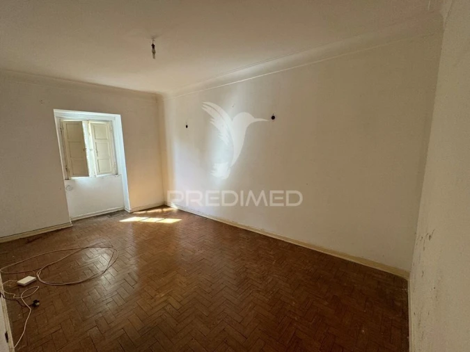 Moradia T8 para Venda em Sé e São Lourenço Foto 12