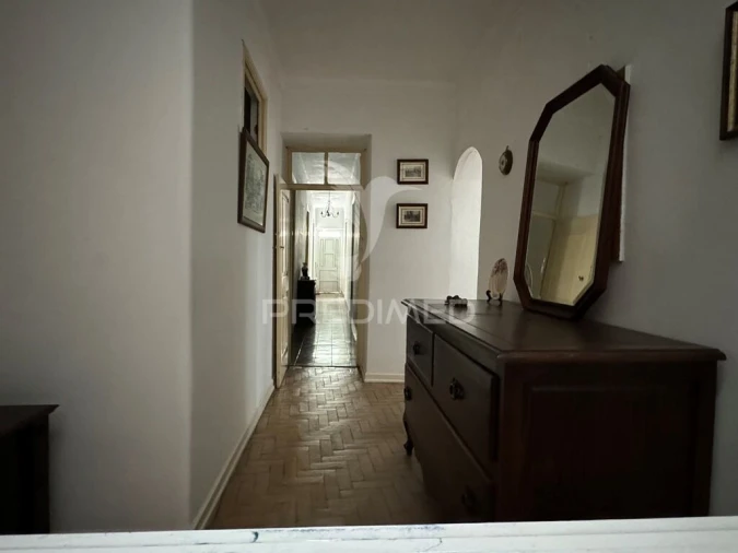 Moradia T8 para Venda em Sé e São Lourenço Foto 16