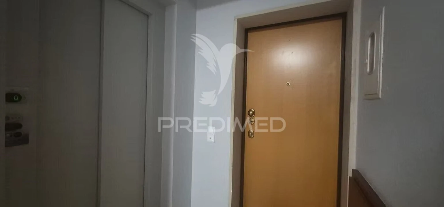 Apartamento T2 para Venda em Laranjeiro e Feijó Foto 5