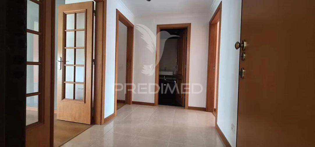 Apartamento T2 para Venda em Laranjeiro e Feijó