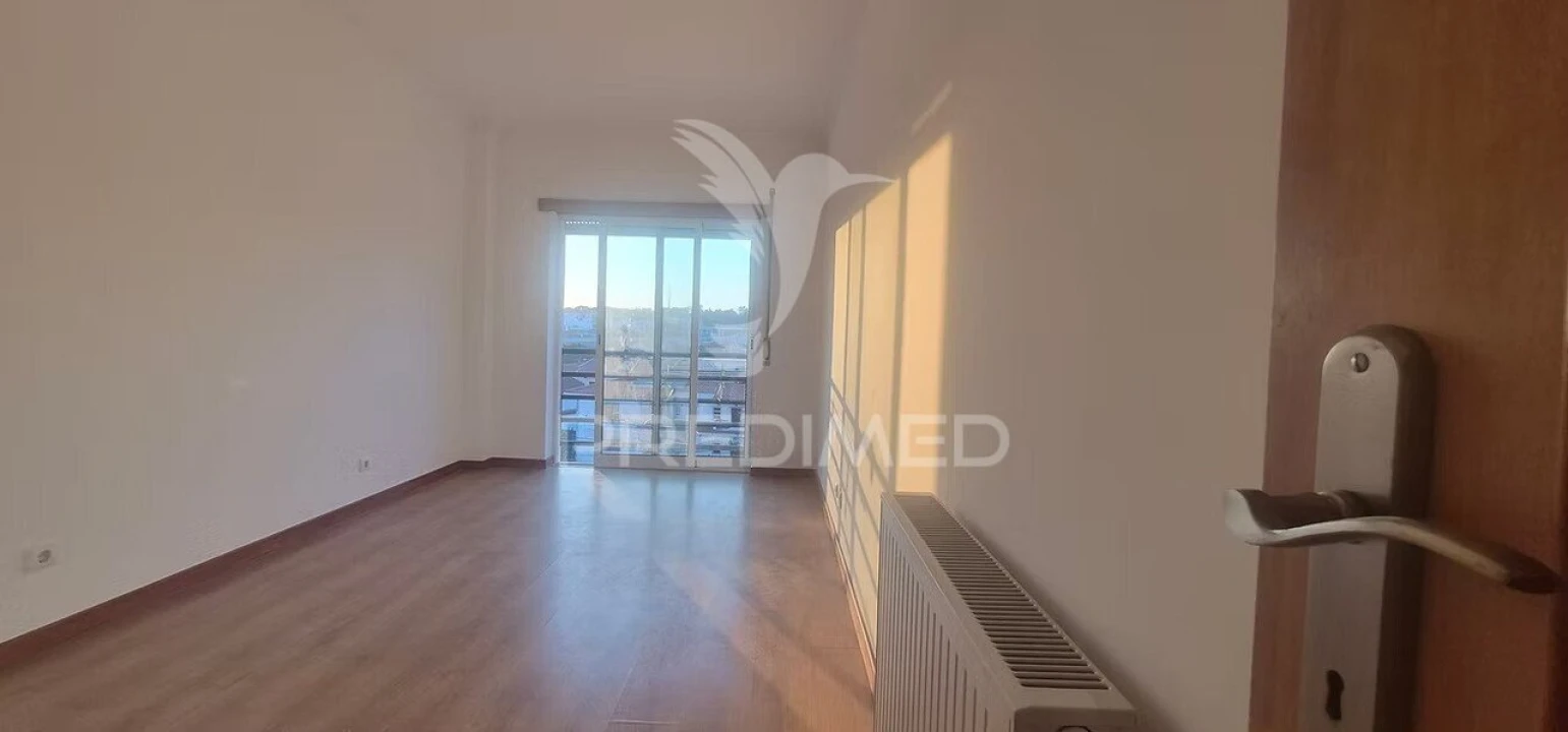 Apartamento T2 para Venda em Laranjeiro e Feijó Foto 6