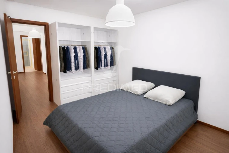 Apartamento T3 para Venda em Seixal, Arrentela e Aldeia de Paio Pires Foto 12