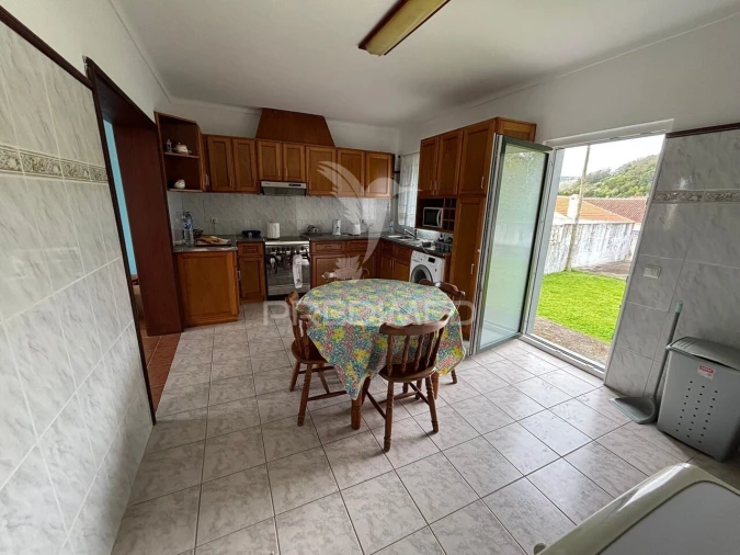 Moradia T3 para Venda em Angra (Santa Luzia) Foto 18