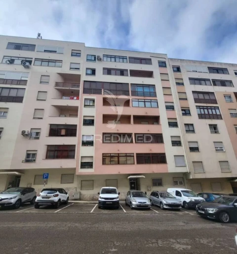 Apartamento T2 para Venda em Seixal, Arrentela e Aldeia de Paio Pires