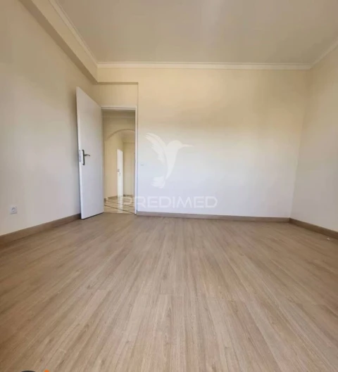 Apartamento T2 para Venda em Seixal, Arrentela e Aldeia de Paio Pires