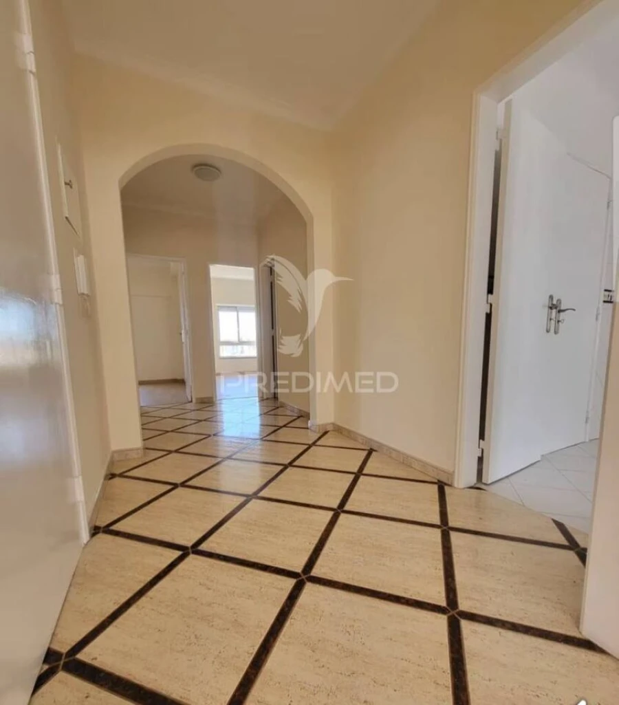 Apartamento T2 para Venda em Seixal, Arrentela e Aldeia de Paio Pires Foto 7