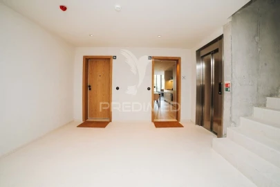 Apartamento T0 para Venda em Braga (Maximinos, Sé e Cividade)