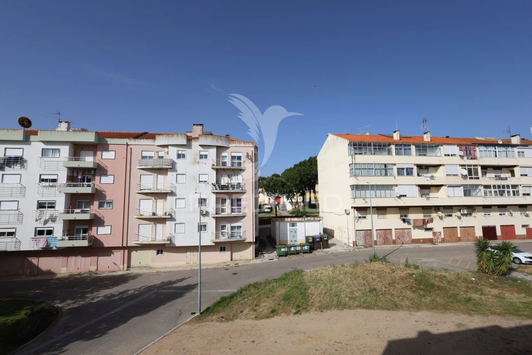 Apartamento T3 para Venda em Vila Nova da Barquinha Foto 3