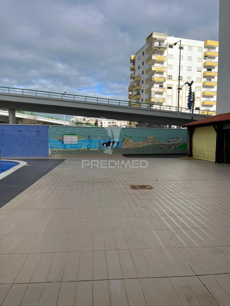 Apartamento T1 para Venda em Portimão Foto 3