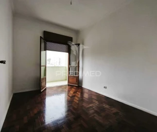 Apartamento T2 para Venda em Cacém e São Marcos