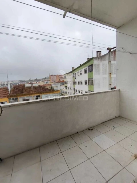 Apartamento T2 para Venda em Cacém e São Marcos