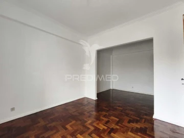 Apartamento T2 para Venda em Cacém e São Marcos