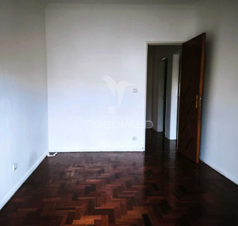 Apartamento T2 para Venda em Cacém e São Marcos Foto 27
