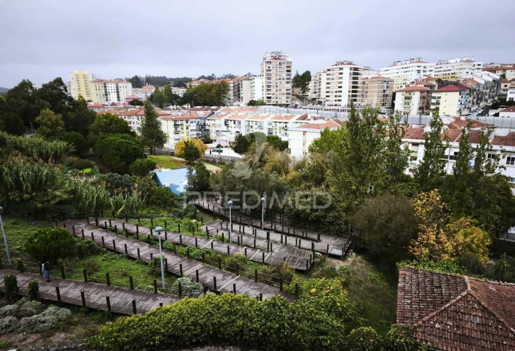 Apartamento T2 para Venda em Cacém e São Marcos Foto 34