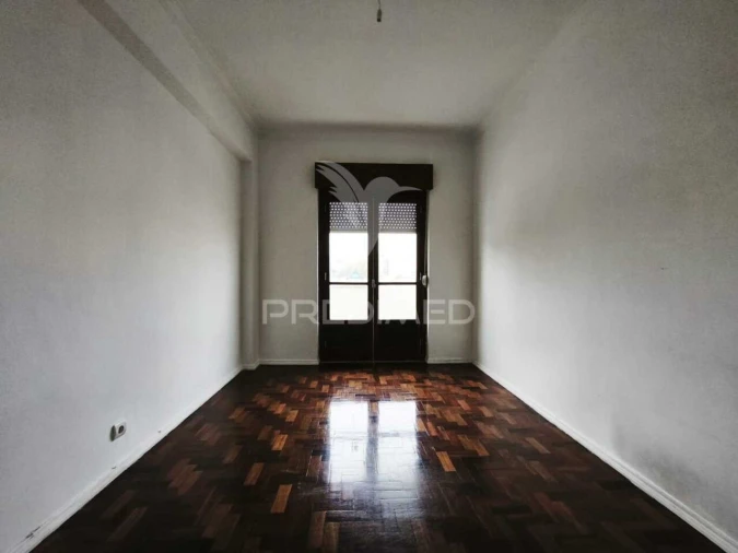 Apartamento T2 para Venda em Cacém e São Marcos Foto 9