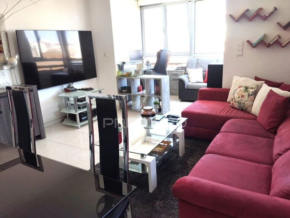 Apartamento T2 para Venda em Cacém e São Marcos Foto 7