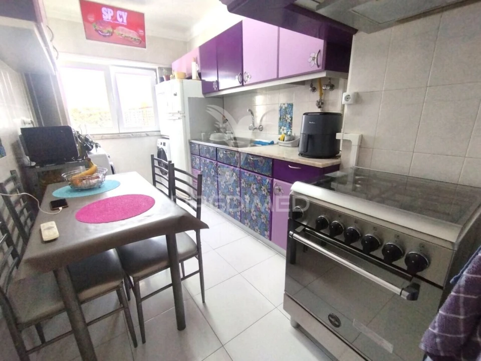 Apartamento T2 para Venda em Cacém e São Marcos Foto 12