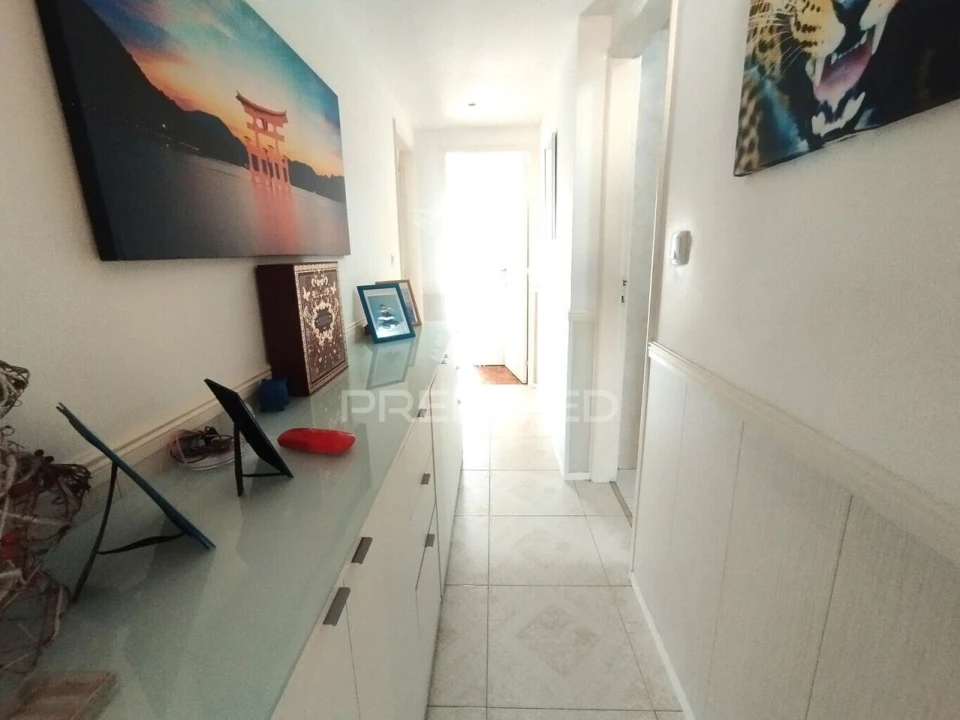 Apartamento T2 para Venda em Cacém e São Marcos Foto 18