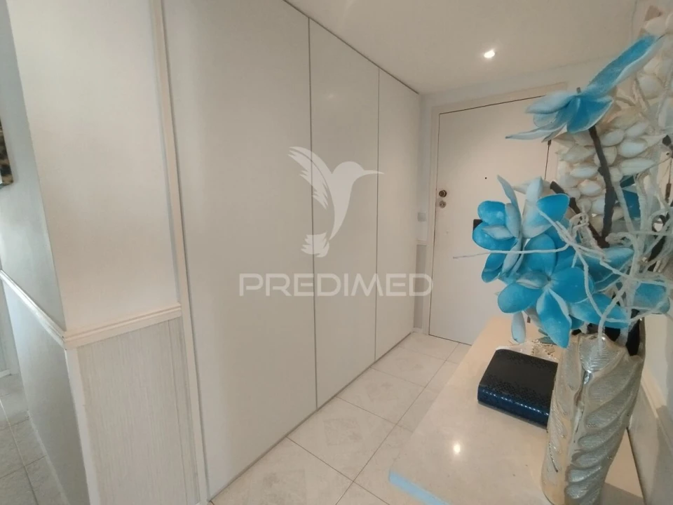 Apartamento T2 para Venda em Cacém e São Marcos Foto 2