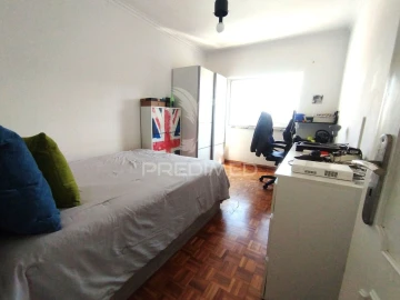 Apartamento T2 para Venda em Cacém e São Marcos