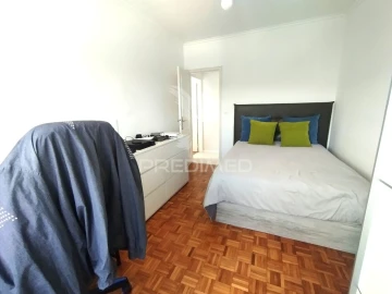 Apartamento T2 para Venda em Cacém e São Marcos