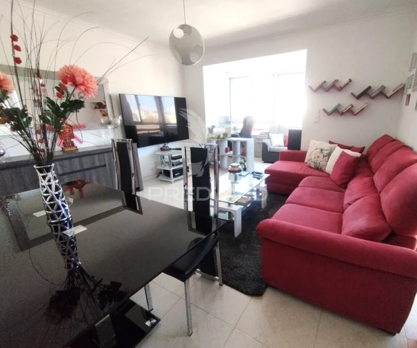 Apartamento T2 para Venda em Cacém e São Marcos Foto 9