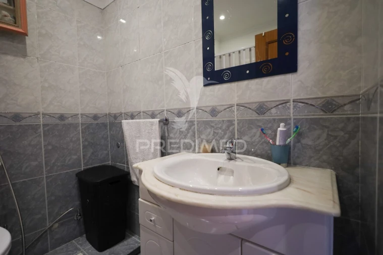 Apartamento T3 para Venda em Nossa Sra de Fatima Foto 28