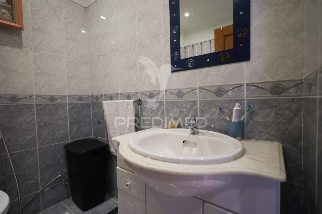 Apartamento T3 para Venda em Nossa Sra de Fatima Foto 28