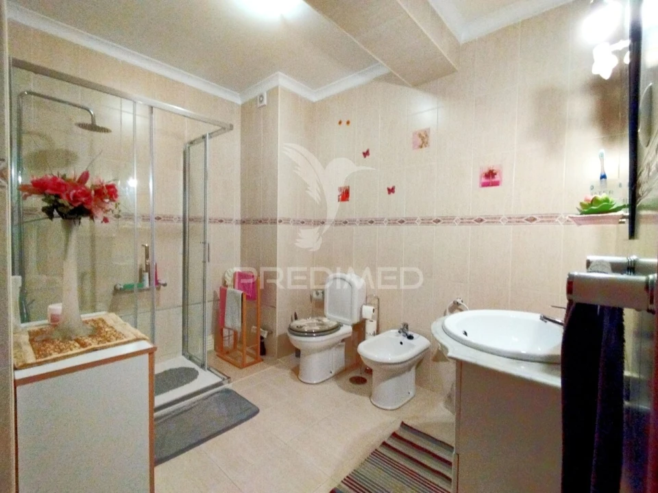 Apartamento T3 para Venda em Porto de Mós - São João Baptista e São Pedro Foto 10