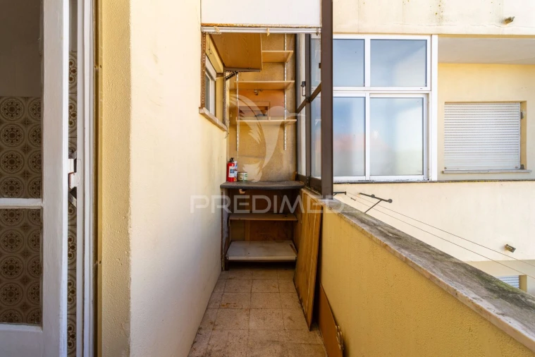 Apartamento T2 para Venda em Seixal, Arrentela e Aldeia de Paio Pires Foto 28