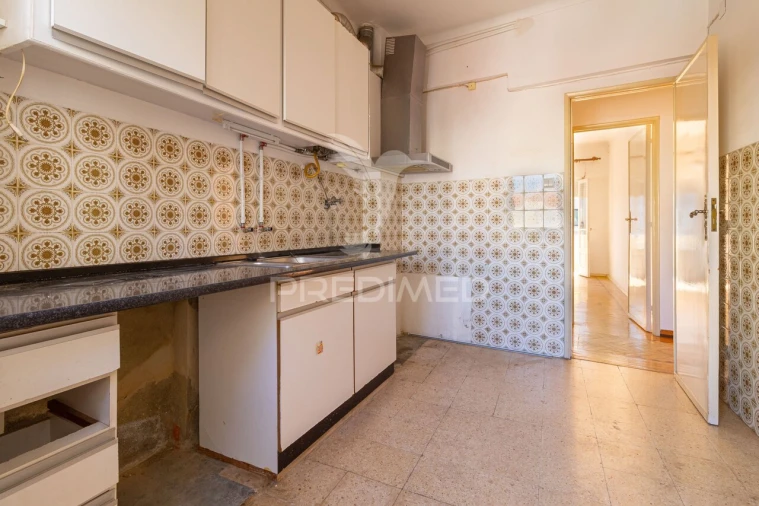 Apartamento T2 para Venda em Seixal, Arrentela e Aldeia de Paio Pires Foto 27