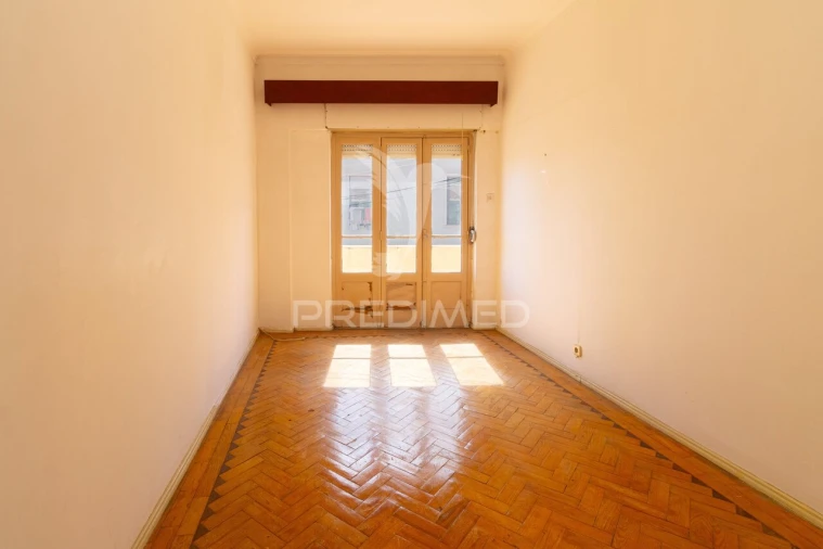 Apartamento T2 para Venda em Seixal, Arrentela e Aldeia de Paio Pires Foto 8