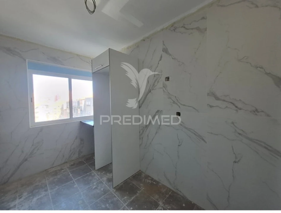 Apartamento T2 para Venda em União das Freguesias de Setúbal Foto 11