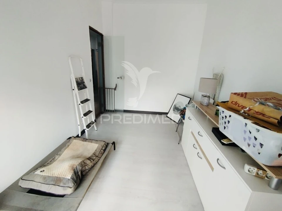 Apartamento T2 para Venda em Cacém e São Marcos Foto 12