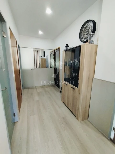 Apartamento T2 para Venda em Cacém e São Marcos