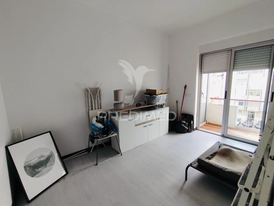 Apartamento T2 para Venda em Cacém e São Marcos Foto 4