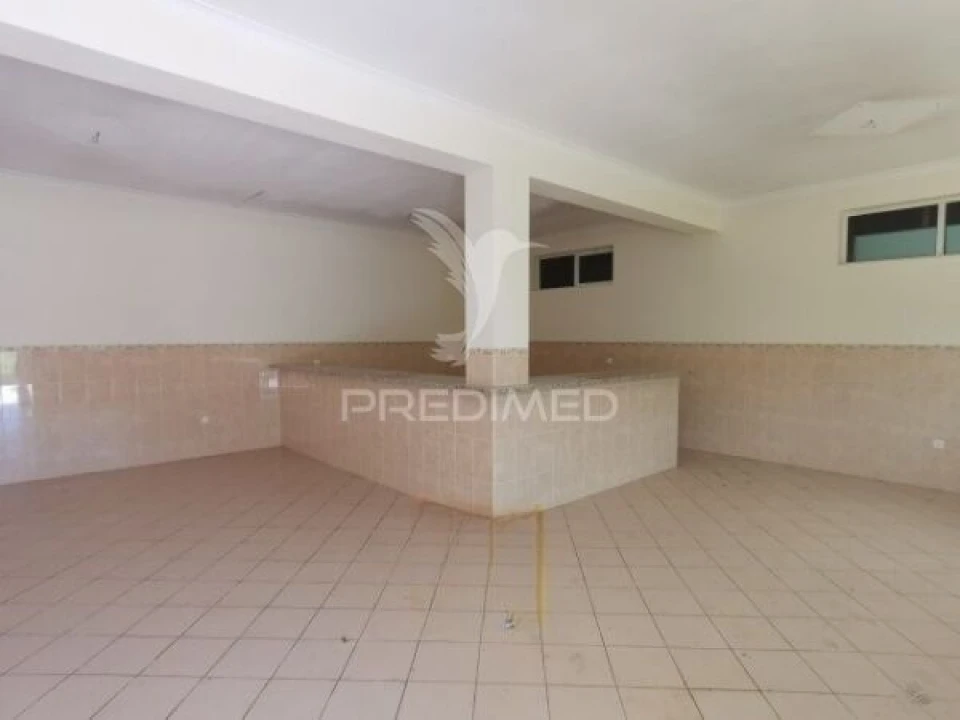 Armazém para Venda em Préstimo e Macieira de Alcoba Foto 3